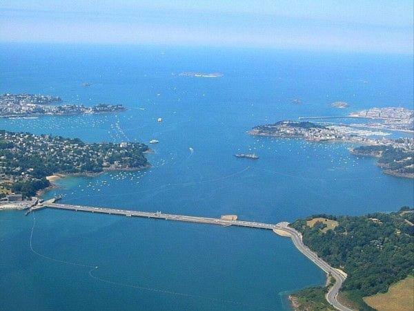 Les Roses Tremieres Villa Trans Dış mekan fotoğraf
